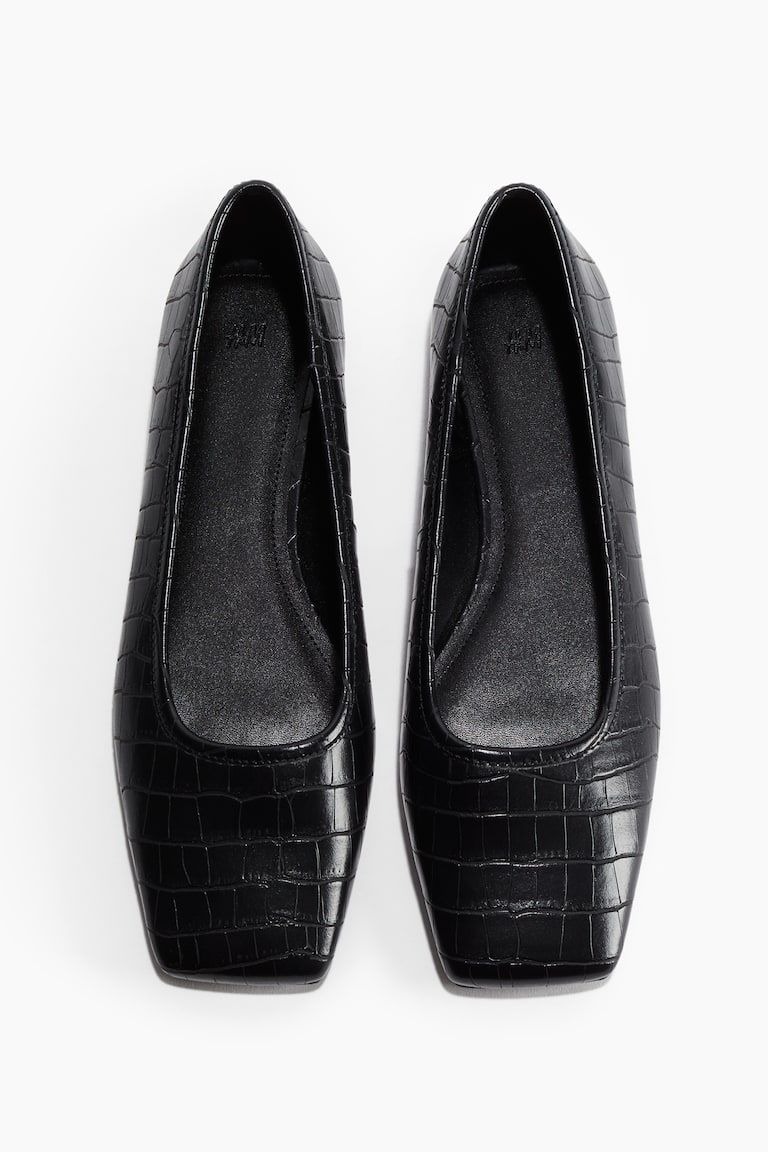 Square-Toe Ballet Flats