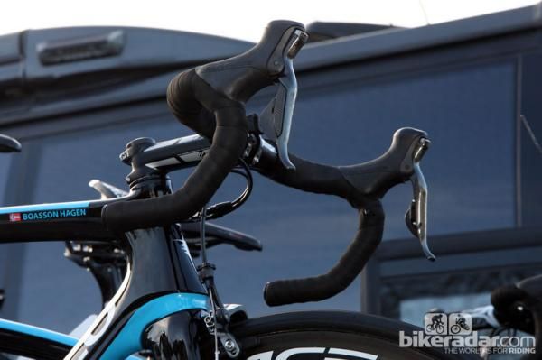 Edvald Boasson Hagen's (Sky) Shimano Dura-Ace Di2 setup is augmented by a set of sprint shifters on the drops.