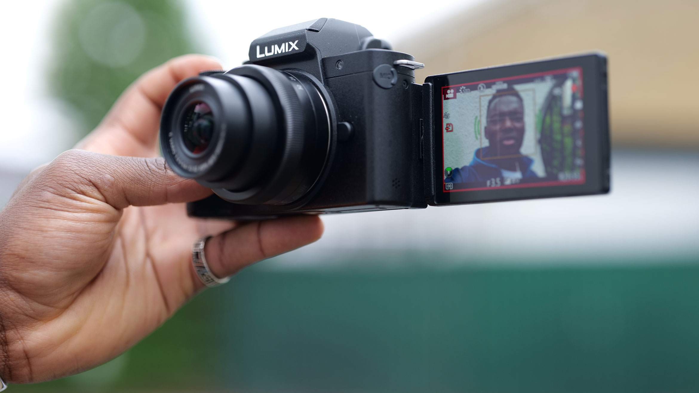best camera for vlogging: Panasonic Lumix G100