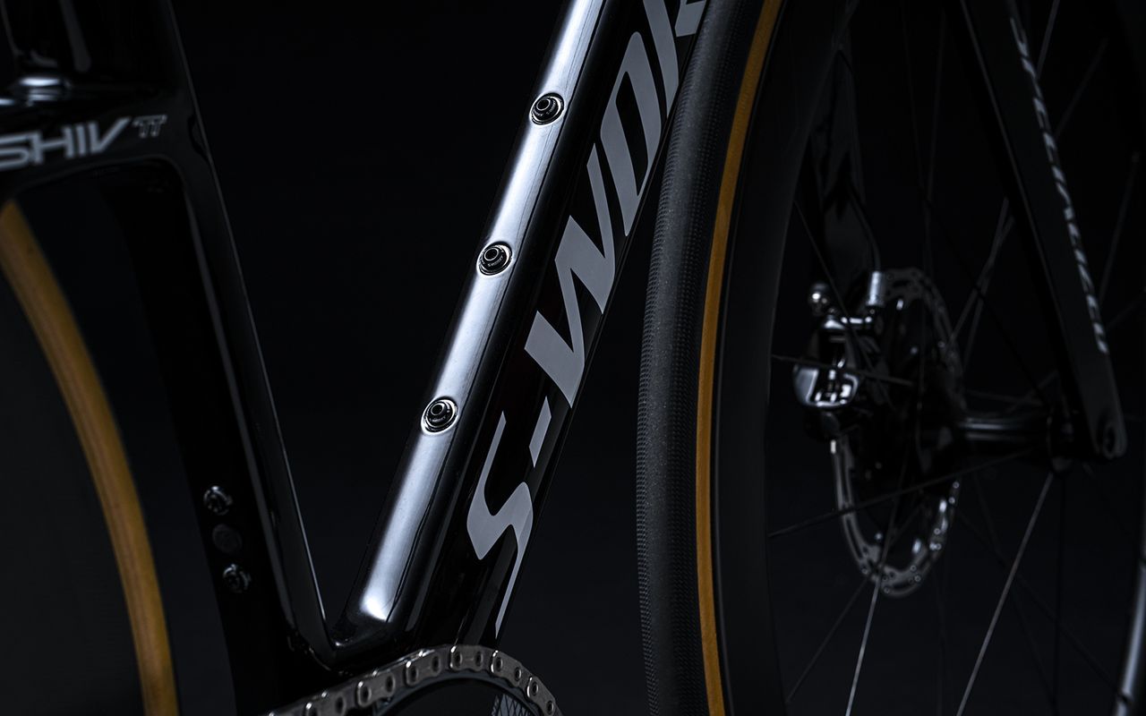 The new down tube is focused on stiffness and weight savings