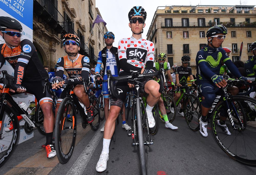 Michal Kwiatkowski prepares for the start of stage 2 in Valencia