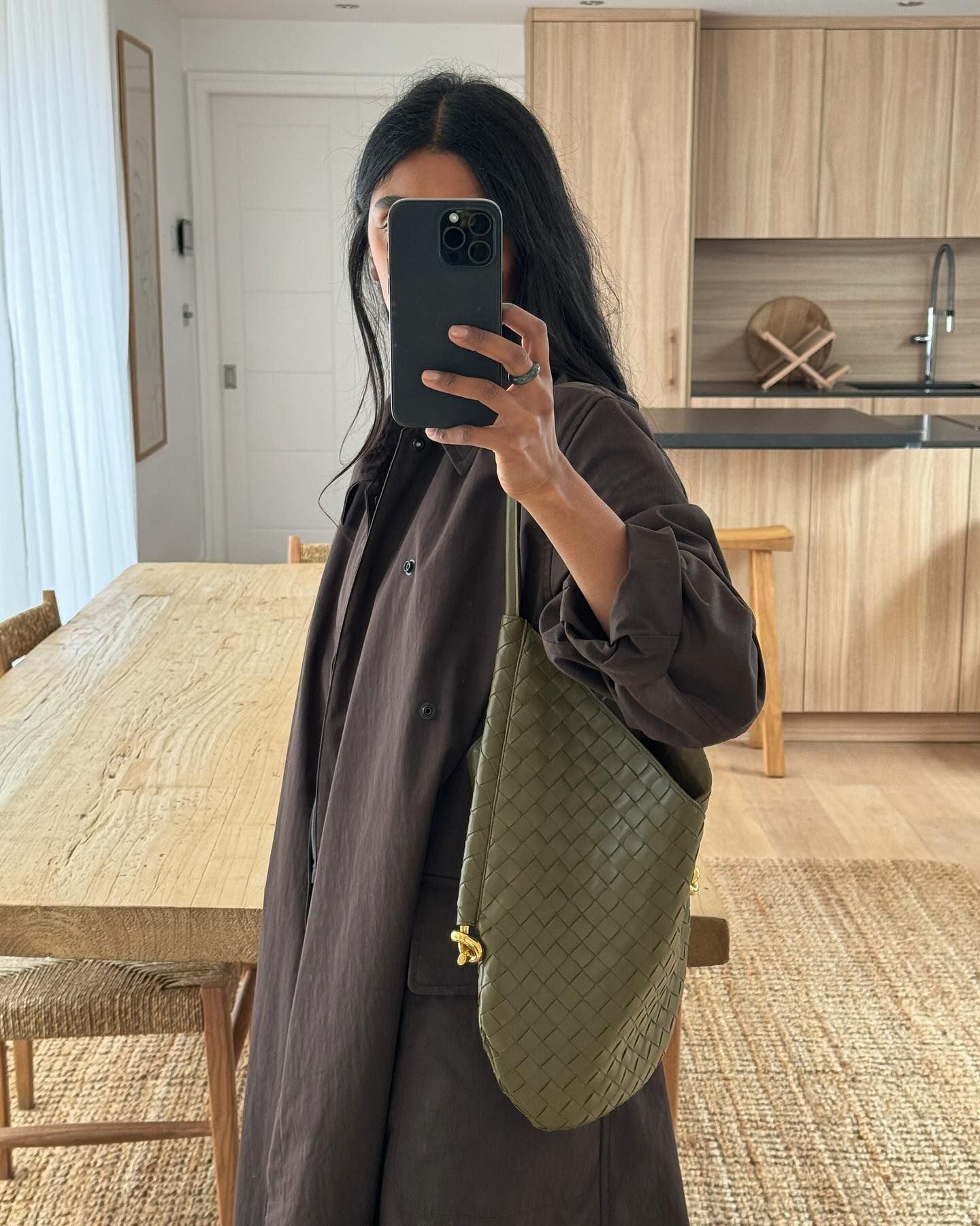 6 Spring Handbag Trends That Are Classy., Chic and Anti-Trend | Who ...