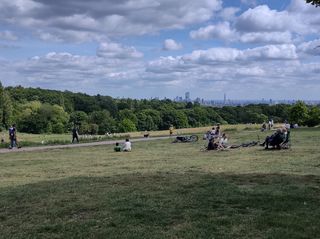 A dim-looking 'standard' picture