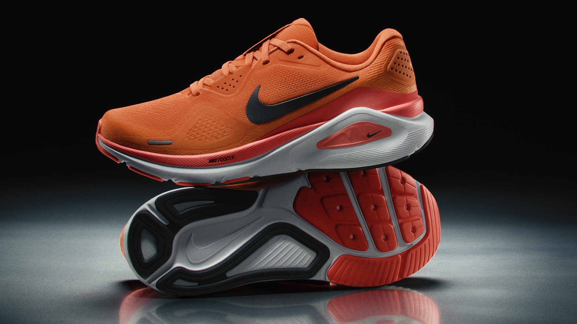 Nike Structure 26