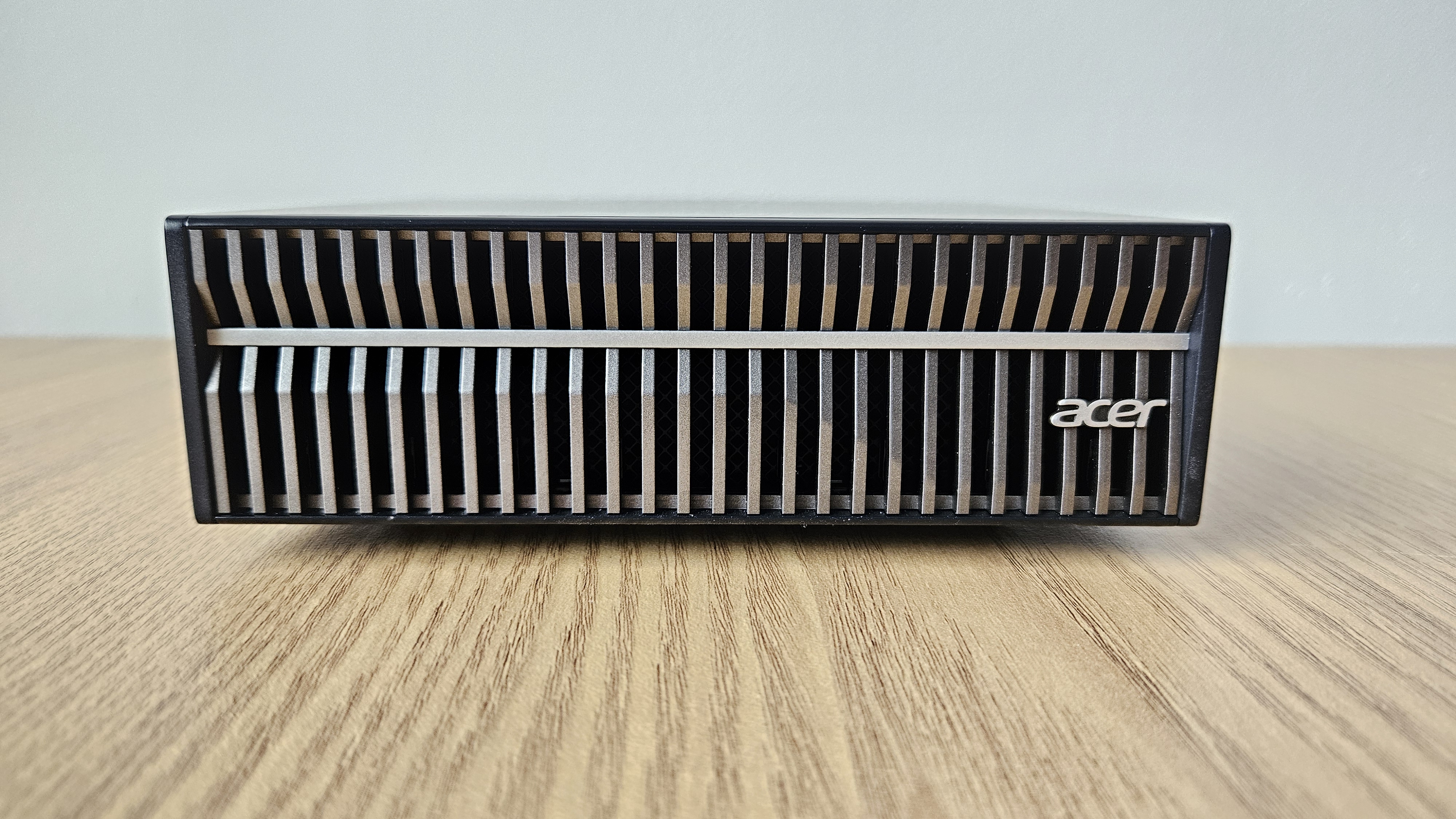 The Acer Veriton GN100 on a desk