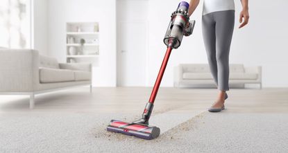 Dyson Black Friday deals. Dyson-V11-Outsize