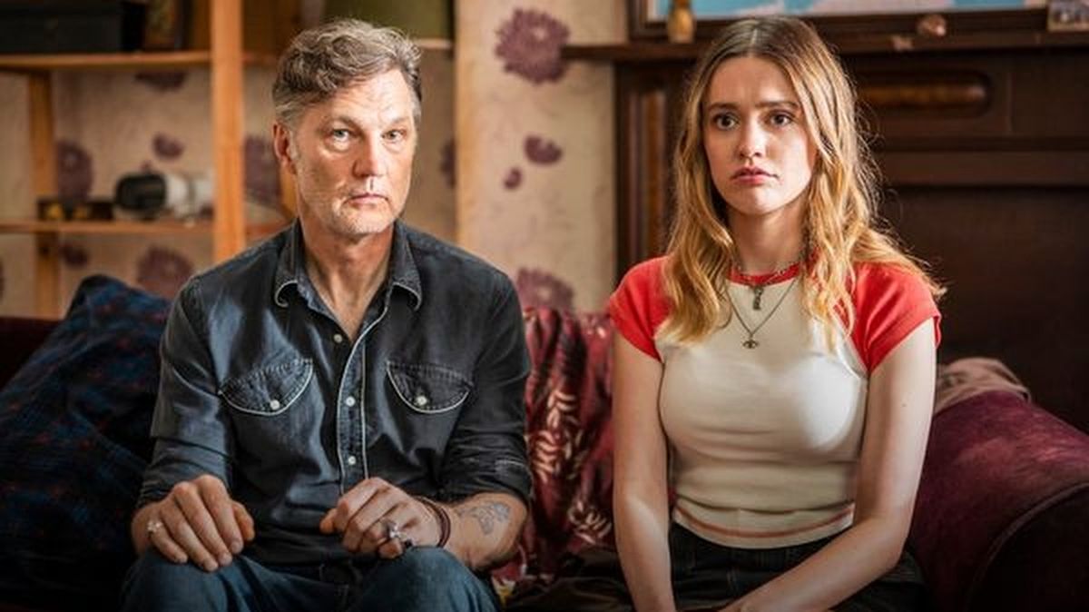 Daddy Issues on BBC3 stars David Morrissey and Aimee Lou Wood 