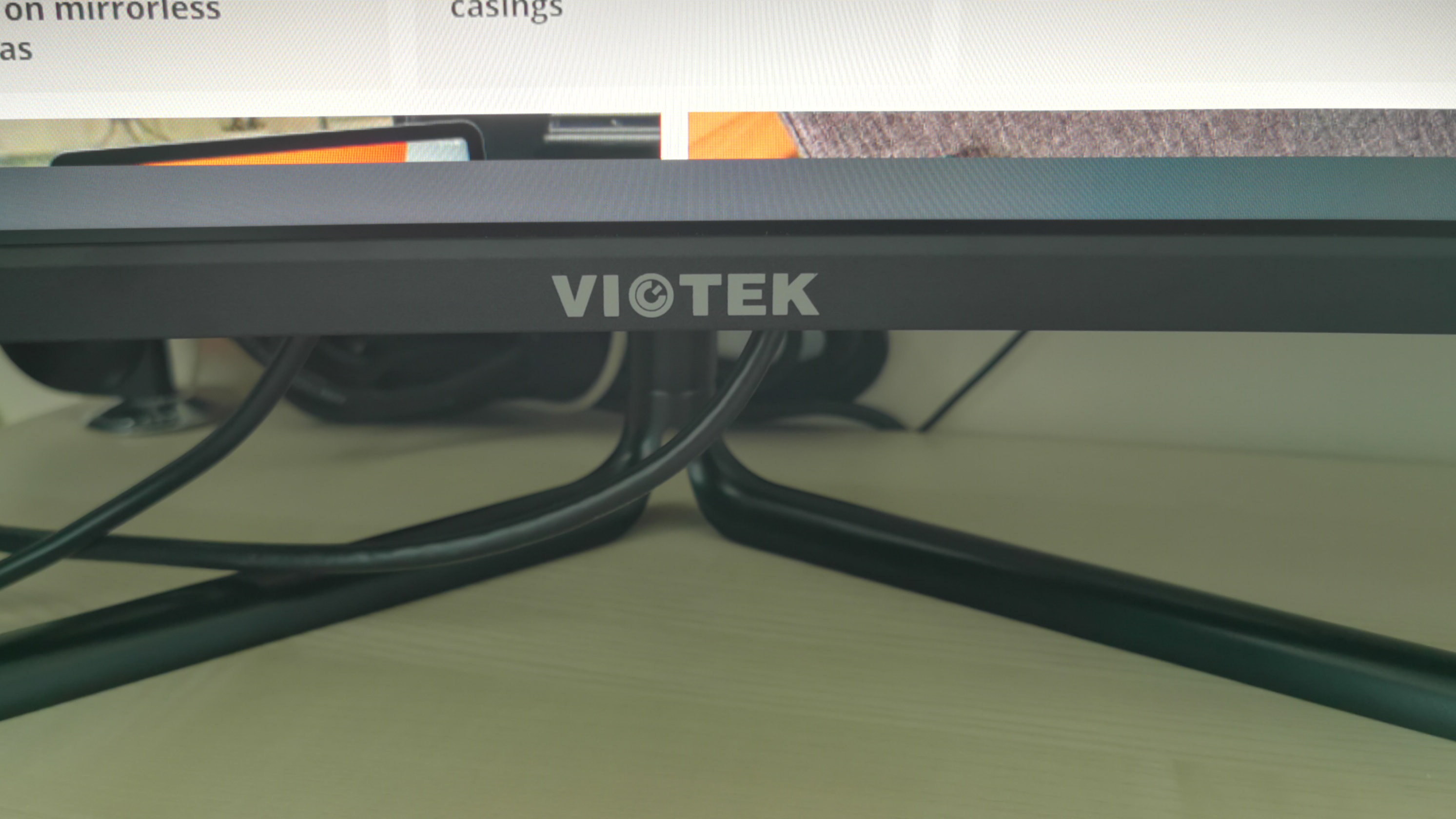 Viotek GNV32DB