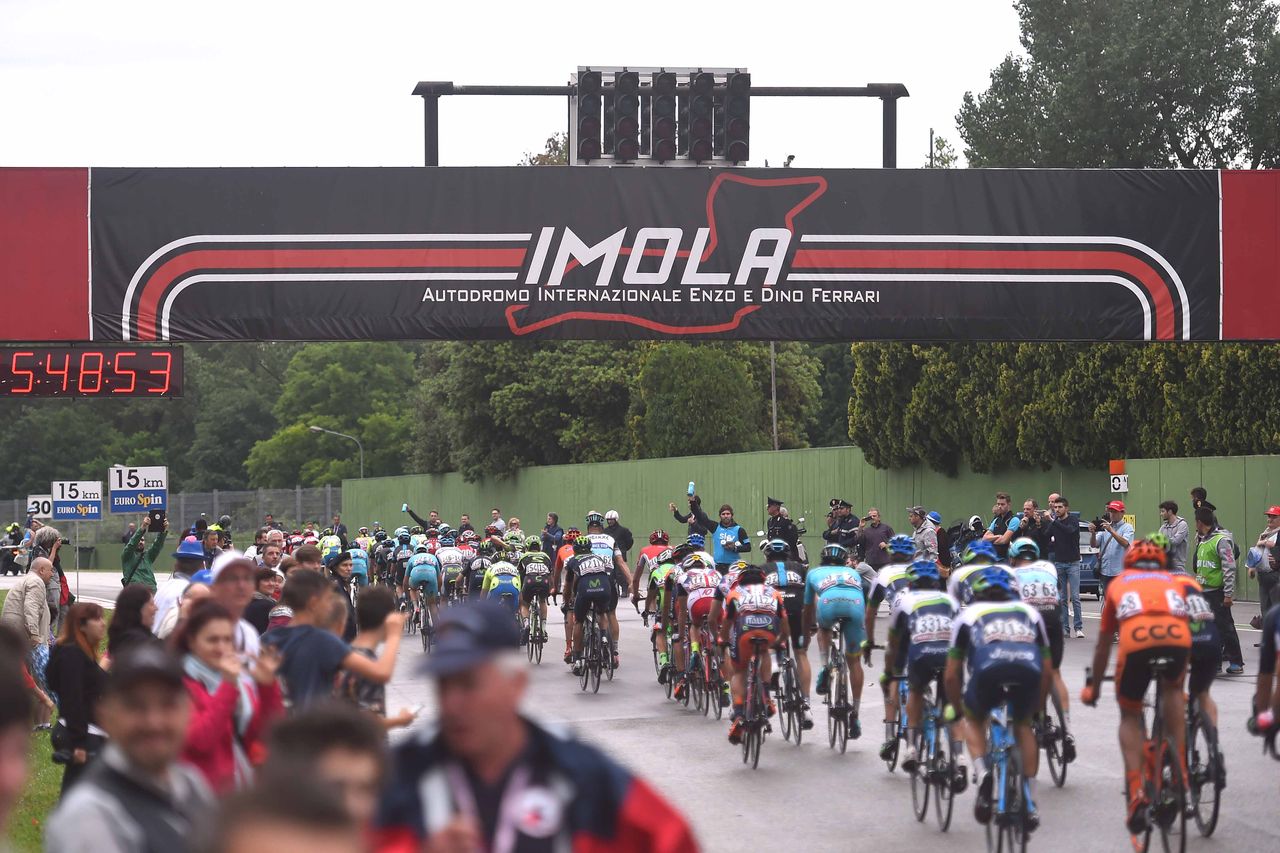 The Giro d'Italia on the Imola F1 circuit