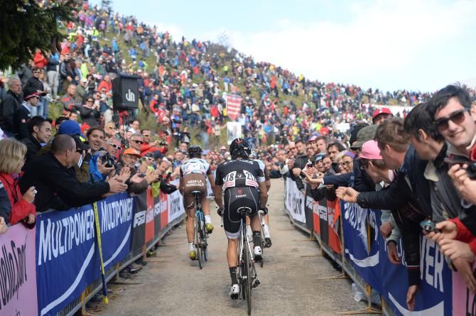 It was a narrow road for the riders on Monte Zoncolan