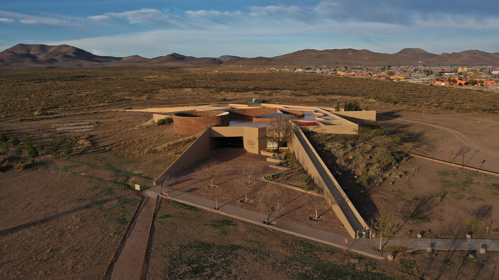 works by Grupo de Diseño Urbano who won the 2025 Oberlander prize