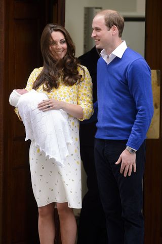 The Duchess Of Cambridge, Prince William & Princess Charlotte At The Lindo Wing