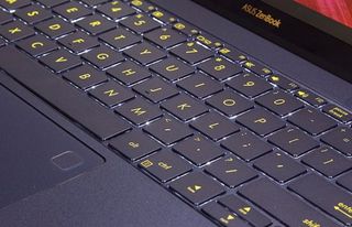 asus zenbook vs macbook design asus keyboard