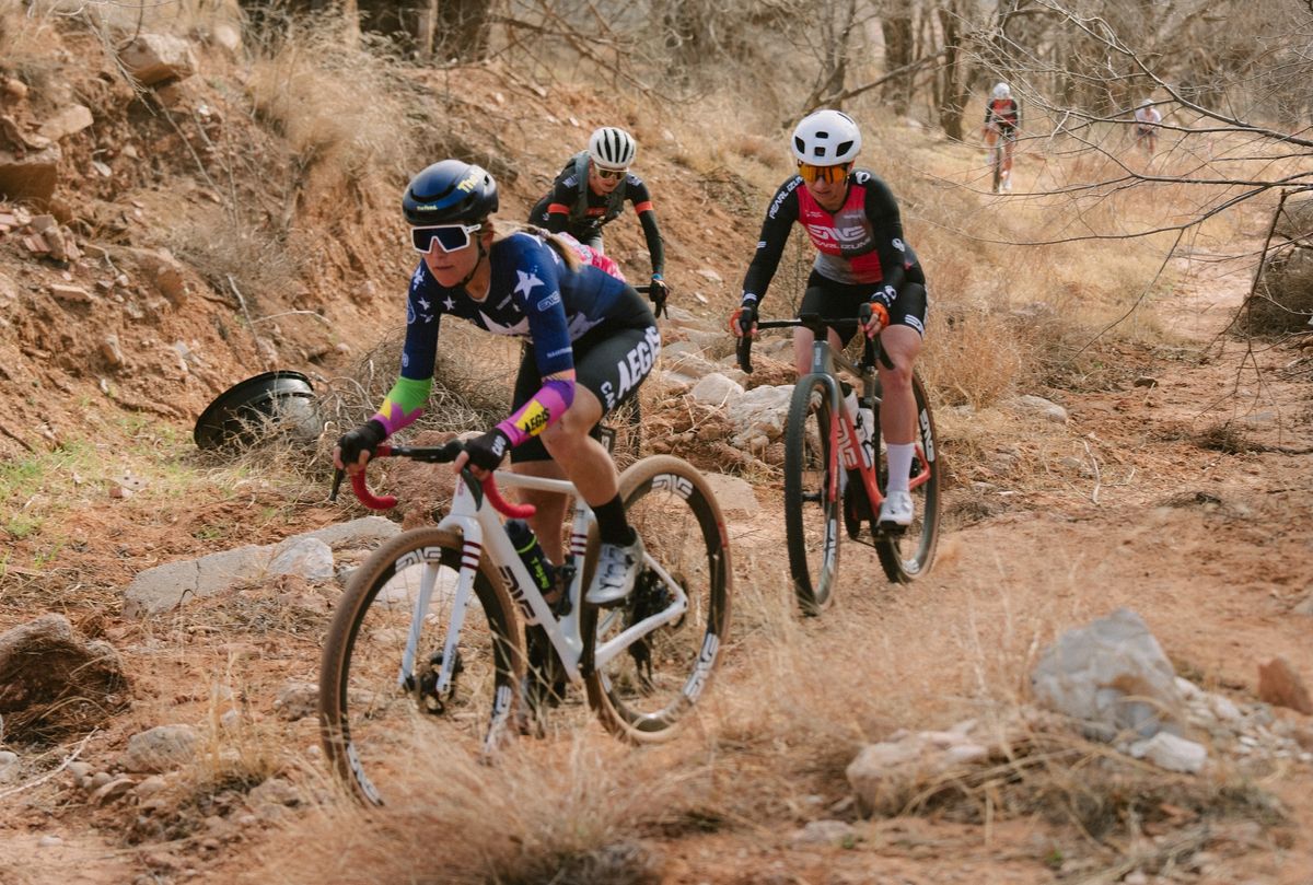 Lauren Stephens leads a chase group in rough area