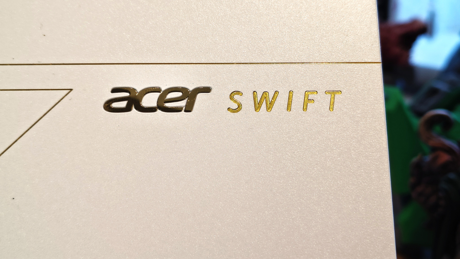 Acer Swift Edge 14 AI
