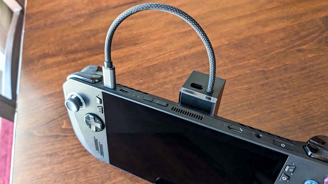 JSAUX 6-in-1 Multifunctional Docking Station cable connected to ROG Ally X.