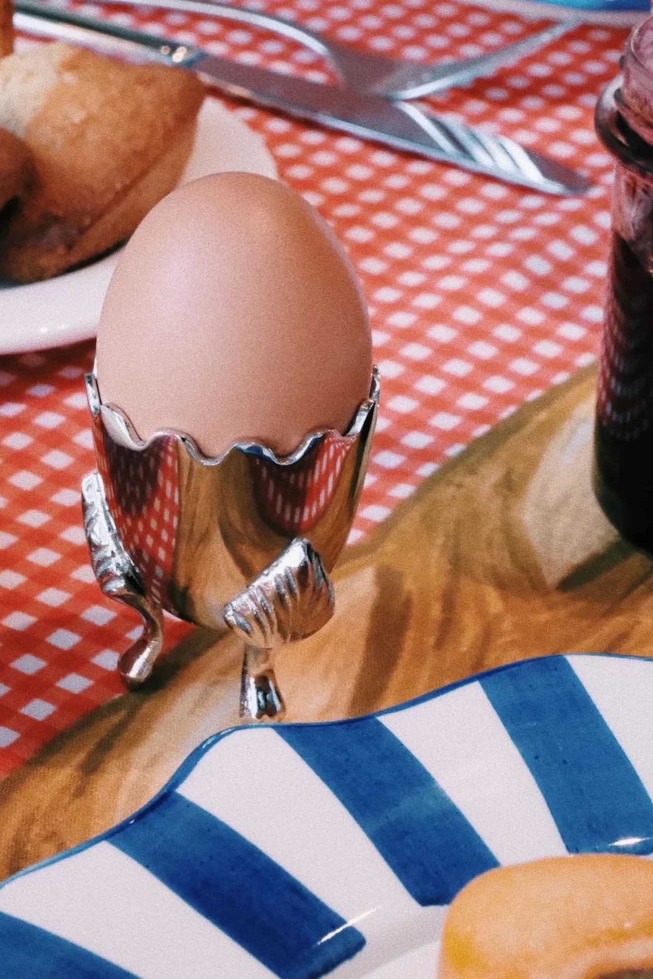 Anna + Nina, Argent Egg Cup