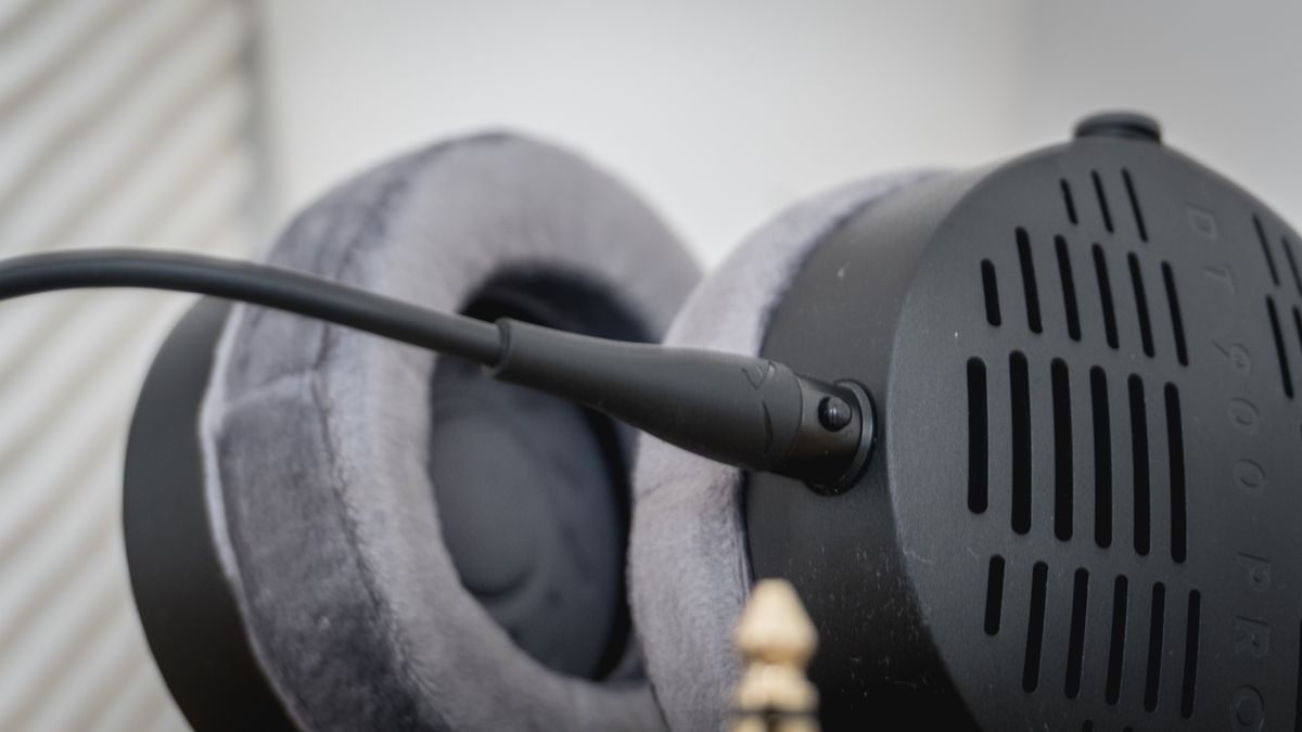 Beyerdynamic DT 900 Pro X headphones