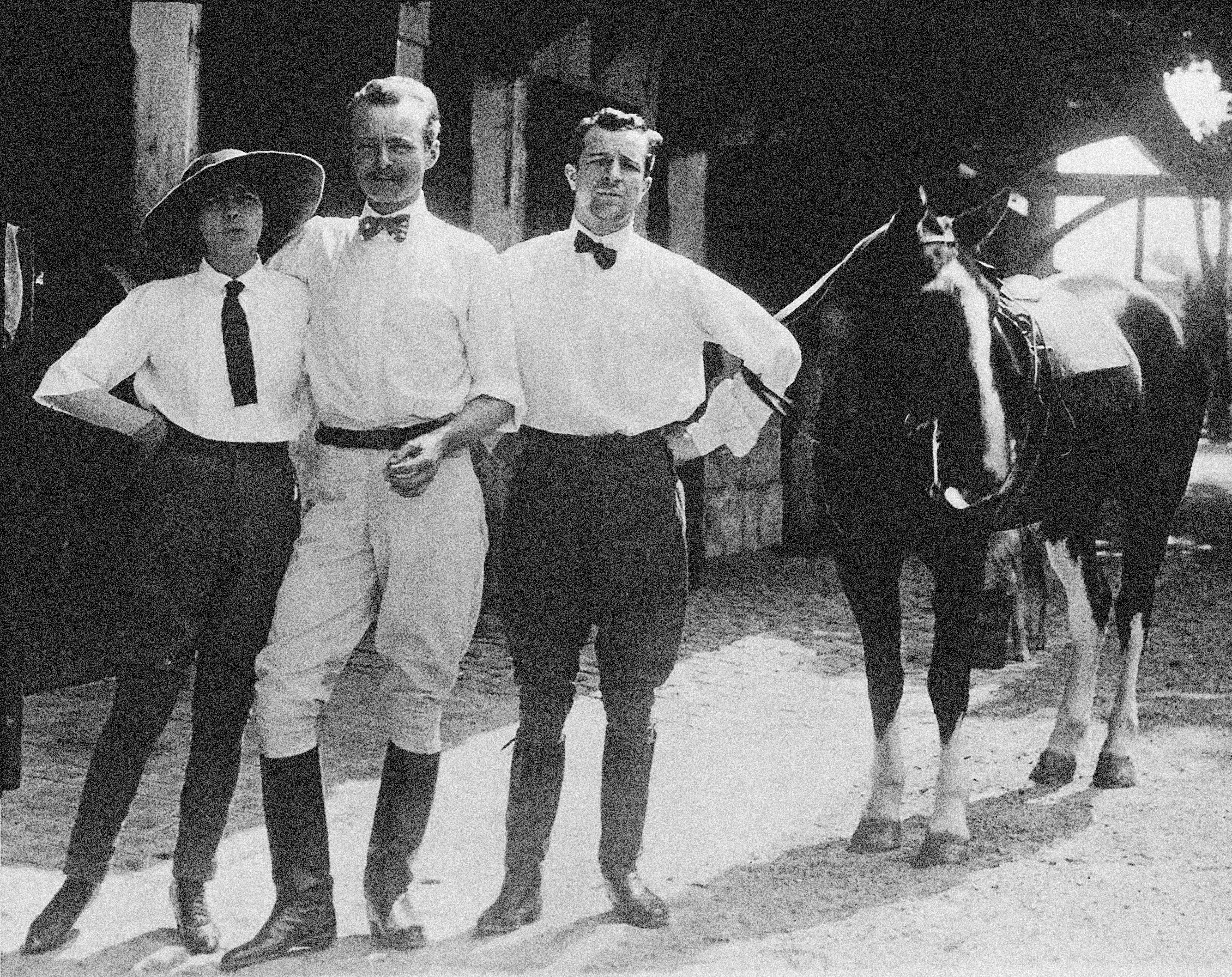 Gabrielle Chanel with &amp;Eacute;tienne Balsan (center) at Ch&amp;acirc;teau de Royallieu