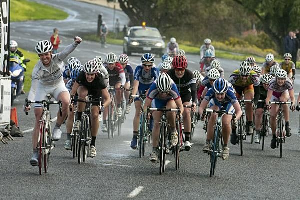 Jenny MacPherson (far left) from Victoria takes out the Victorian Open Womens Criterium Championship for the second year in a row.