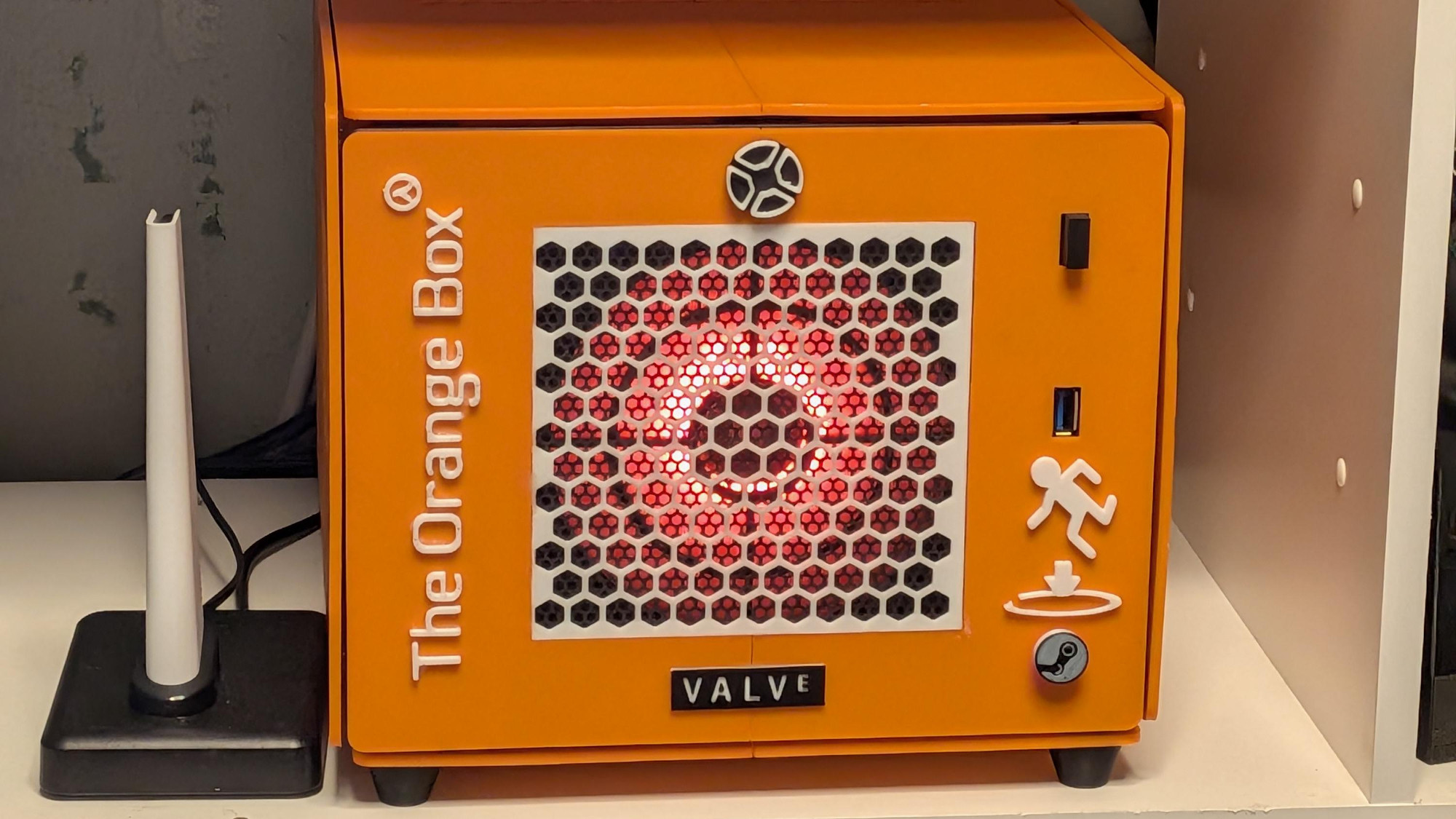 'The Orange Box' compact PC that's a custom take on Steam Machine