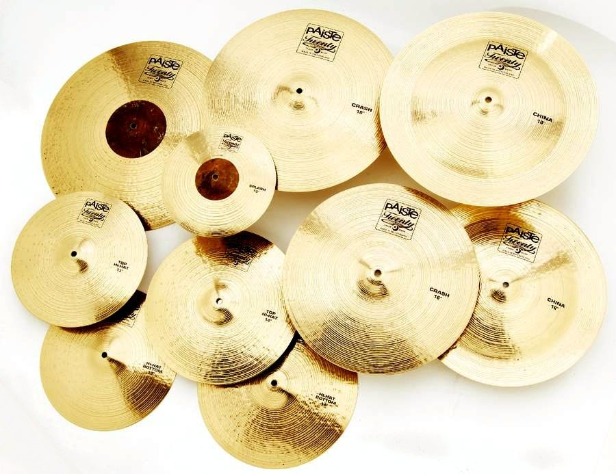 The overtones are limited and not overly abrasive.