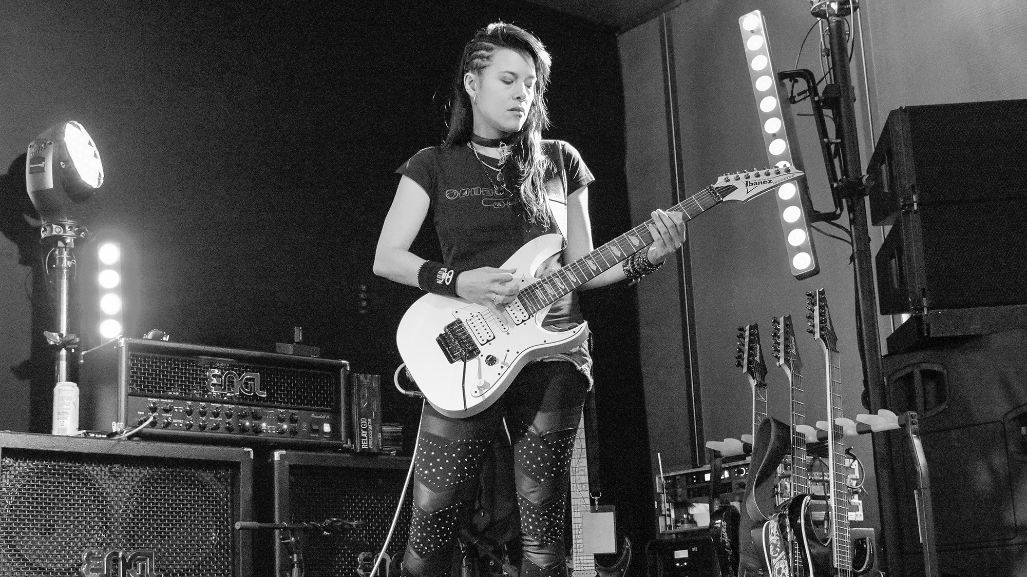 Frankfurt, Germany. 6th April 2017. Jen Majura, guitarist of the band Evanescence, preparing for her gig in the guitar camp at Musikmesse in Frankfurt, Germany