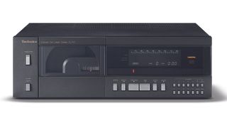 Technics SL-P10 CD player