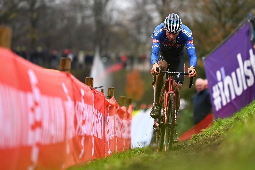 HULST NETHERLANDS NOVEMBER 27 Mathieu Van Der Poel of The Netherlands and Team AlpecinDeceuninck competes to win the 7th UCI Cyclocross World Cup Hulst 2022 Mens Elite CXWorldCup on November 27 2022 in Hulst Netherlands Photo by Luc ClaessenGetty Images