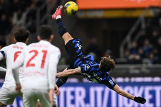 Nicolo' Barella of Internazionale in action during the Serie A match between Inter and Fiorentina at Stadio Giuseppe Meazza on February 10, 2025 in Milan, Italy.