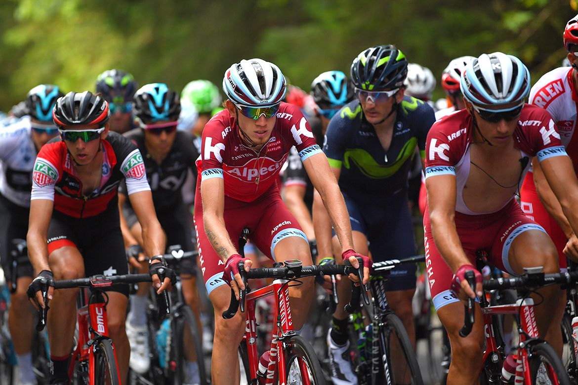 Ilnur Zakarin in the pack at the Tour de Pologne