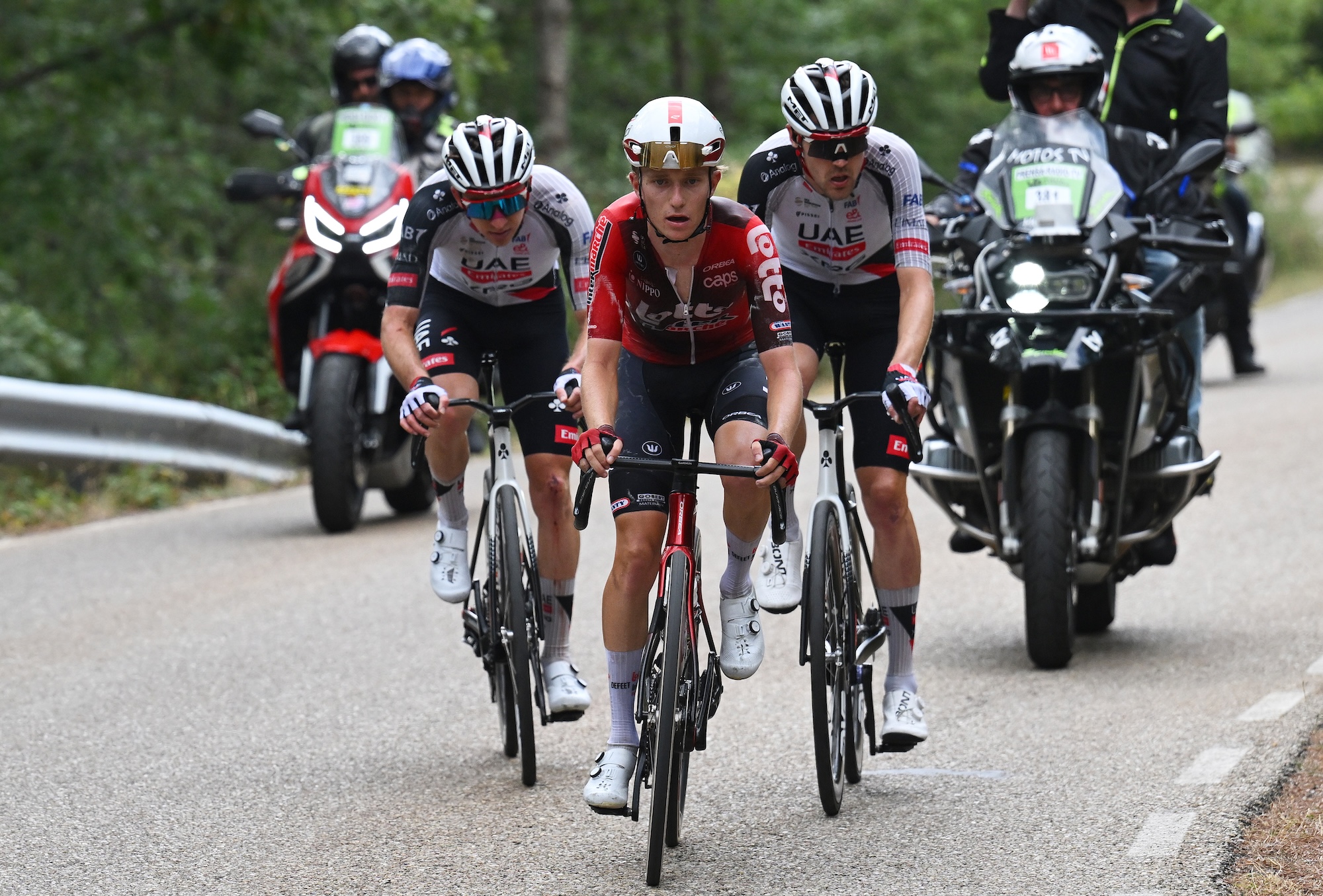Kevin Vermaerke, Niels Driesen and Pavel Sivakov at the Vuelta a Burgos 2026