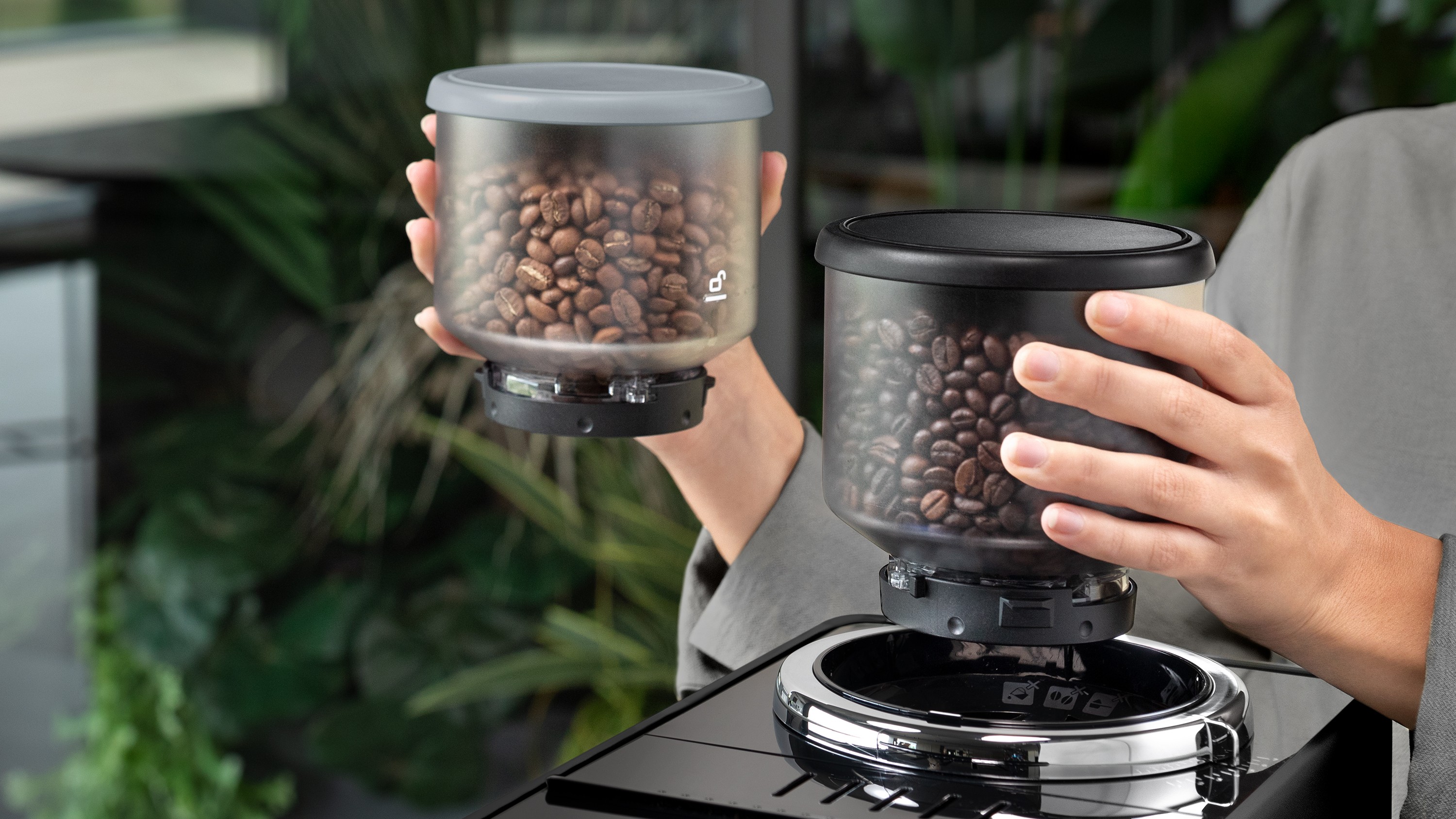 De'Longhi Rivelia coffee maker