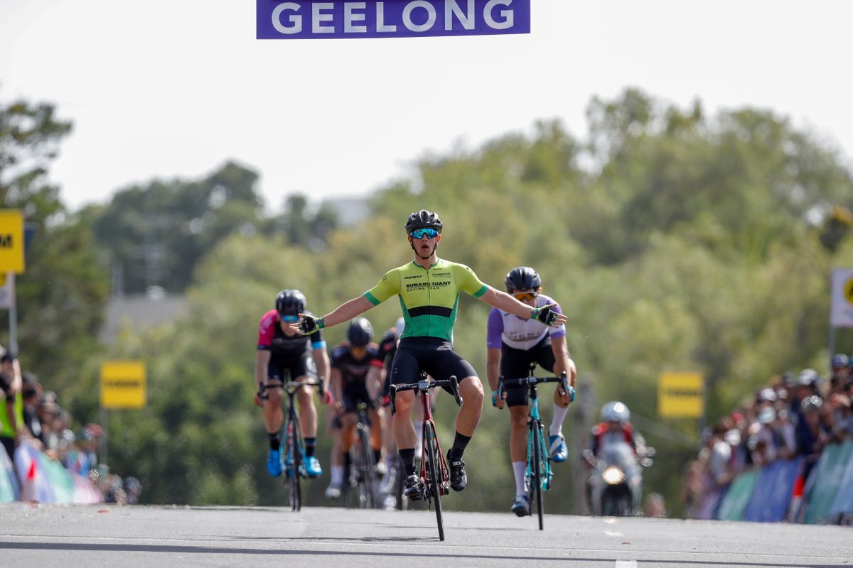 Nick White wins stage 2 of the 2020 Bay Crits