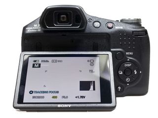 Sony cyber-shot hx100v
