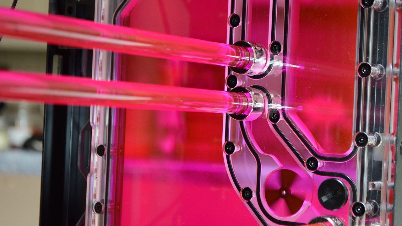 Filling a custom-loop PC with fluid