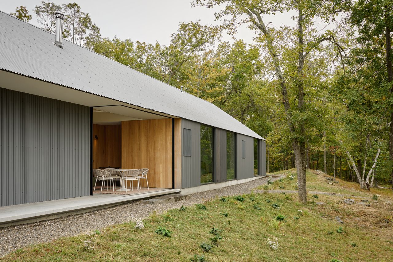 tranquil interiors of Catskills home