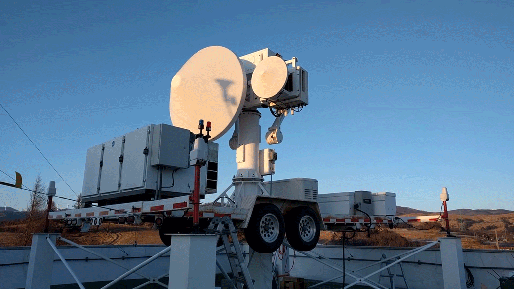 NASA deployed the Dual-frequency, Dual-polarized, Doppler Radar (D3R) system to measure the quantity and types of falling snow at the 2018 Winter Olympics and Paralympics. A Colorado State University engineering team supports the system's radar development, maintenance and games operations. The animation here shows the D3R system rotating to change its viewpoint. (Motion is not in real time.)