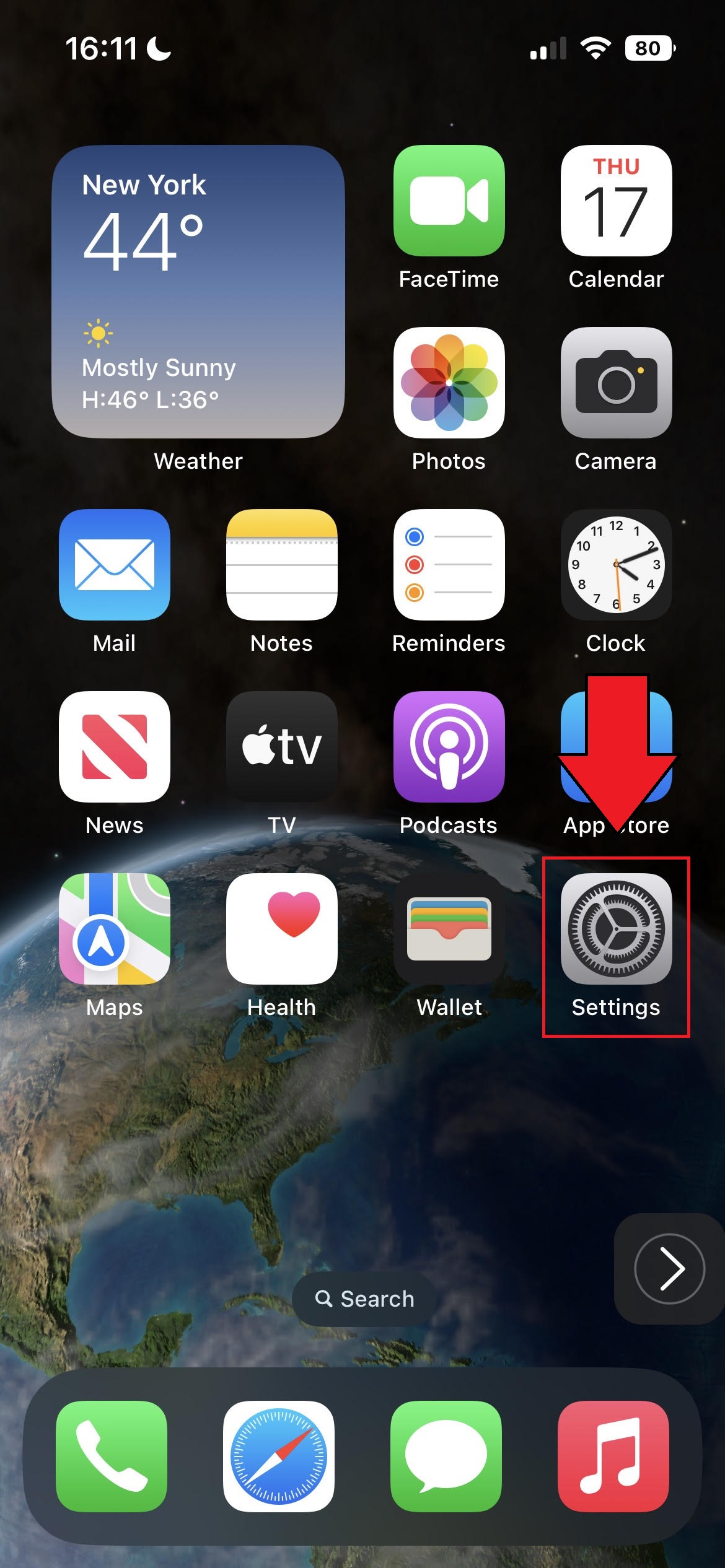 How to change home screen on iPhone