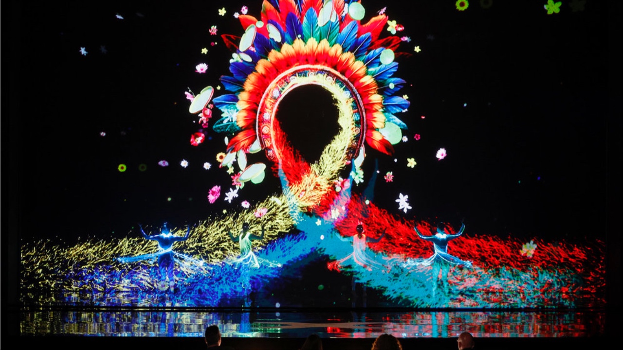 Light Wire performing on AGT20