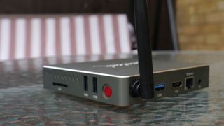 Beelink BT7 Mini PC antenna