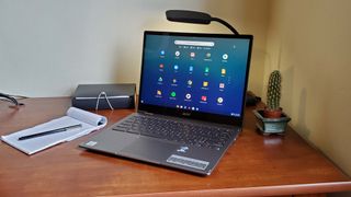 How to rotate the screen on a Chromebook