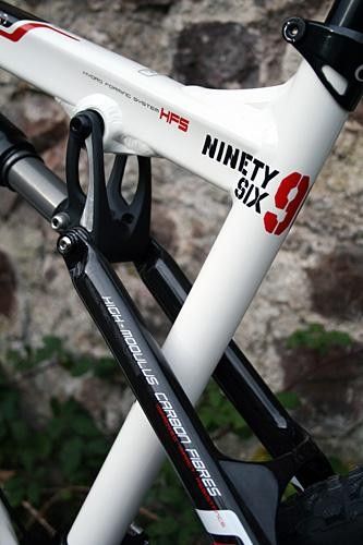 Carbon seatstays help Merida's Ninety-Six HFS 1000-D get down to just 12kg.