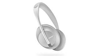 Bose Noise Cancelling Headphones 700 vs QuietComfort 35 II: which is better?