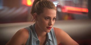 Lili Reinhart - Riverdale