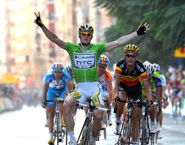 Andre Greipel takes his second consecutive win in the Vuelta.