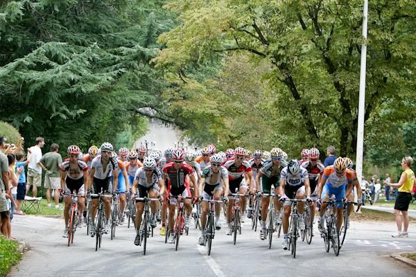 The peloton was not in a big hurry to go hard from the beginning.
