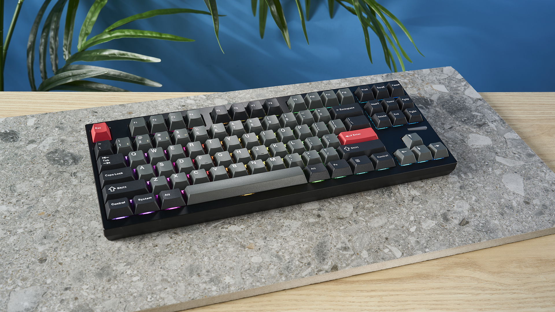 Photograph of the Lemokey L4 mechanical keyboard