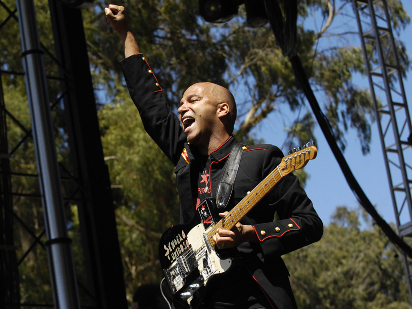 Morello&#039;s got a guitar and he&#039;s learned how to make it talk