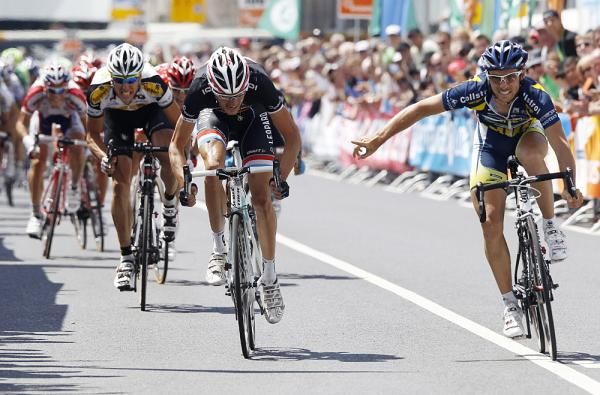 Feillu begins his victory salute.
